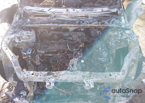 2021 Toyota Rav4 Le z USA, uszkodzony, nr VIN JTMH1RFV6MD069670